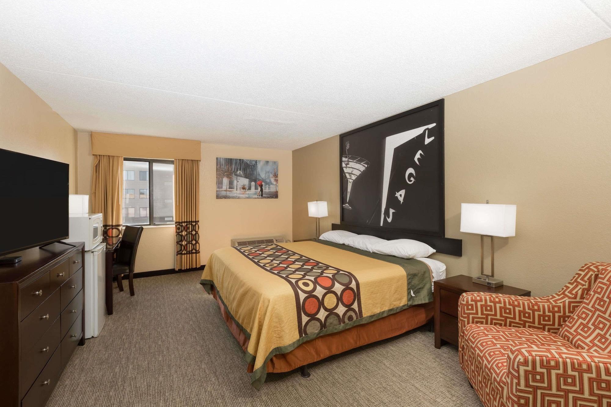 Super 8 By Wyndham North Wichita