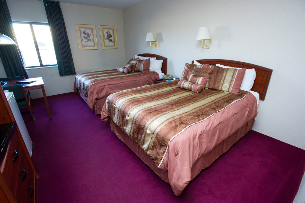 Hotel Super 8 By Wyndham North 2*